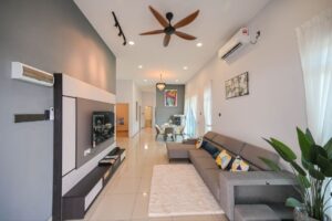 photo 6197147628261721171 y (2)