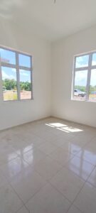 photo 6307434438438536404 y