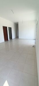 photo 6307434438438536412 y